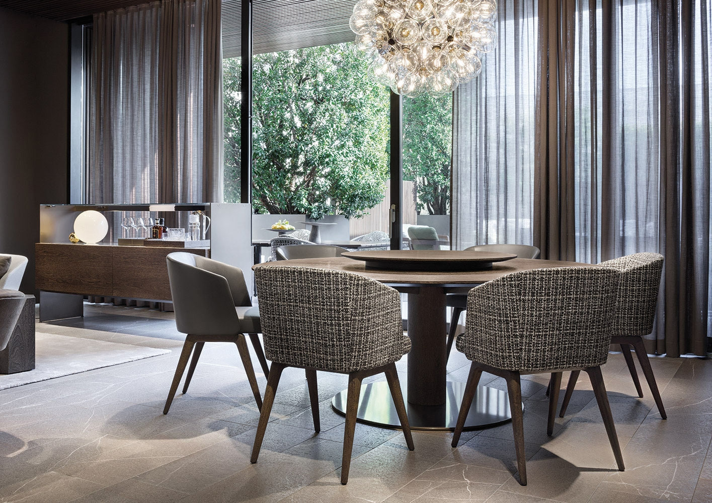 Lunik dining chair