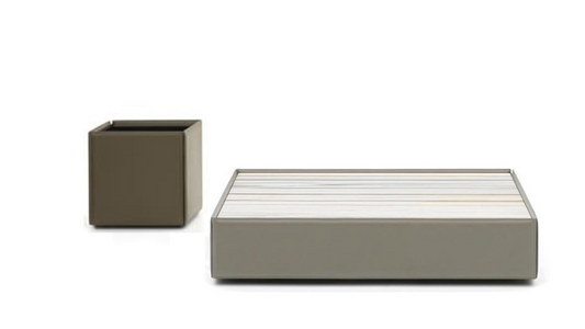 Eleva coffee table