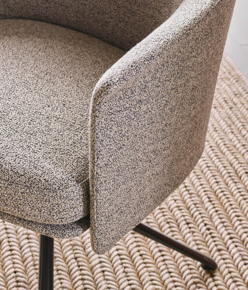 Brienza dining chair
