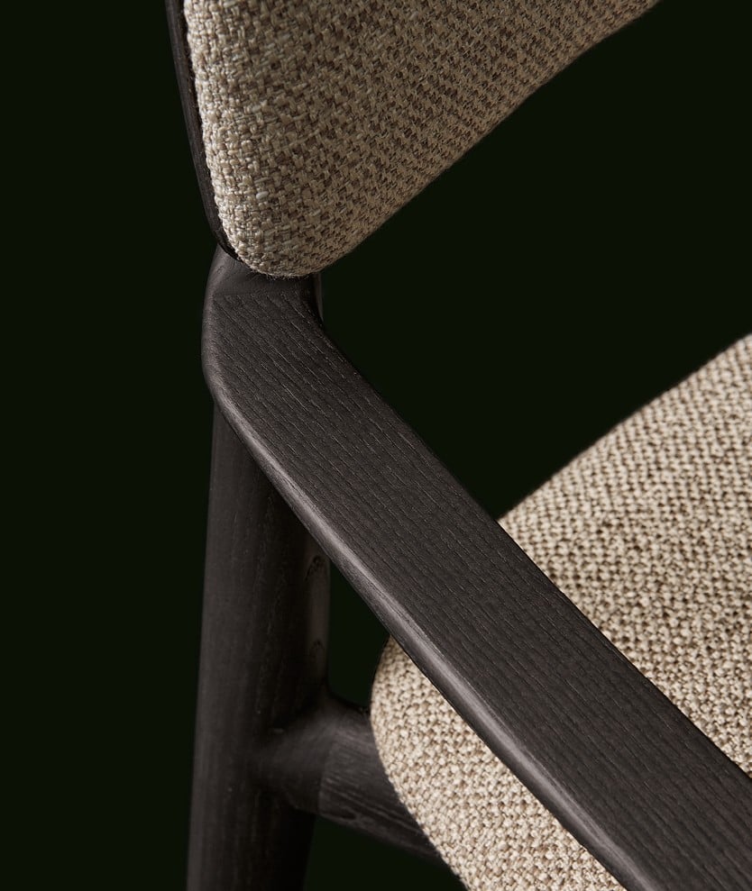 Zaro dining chair