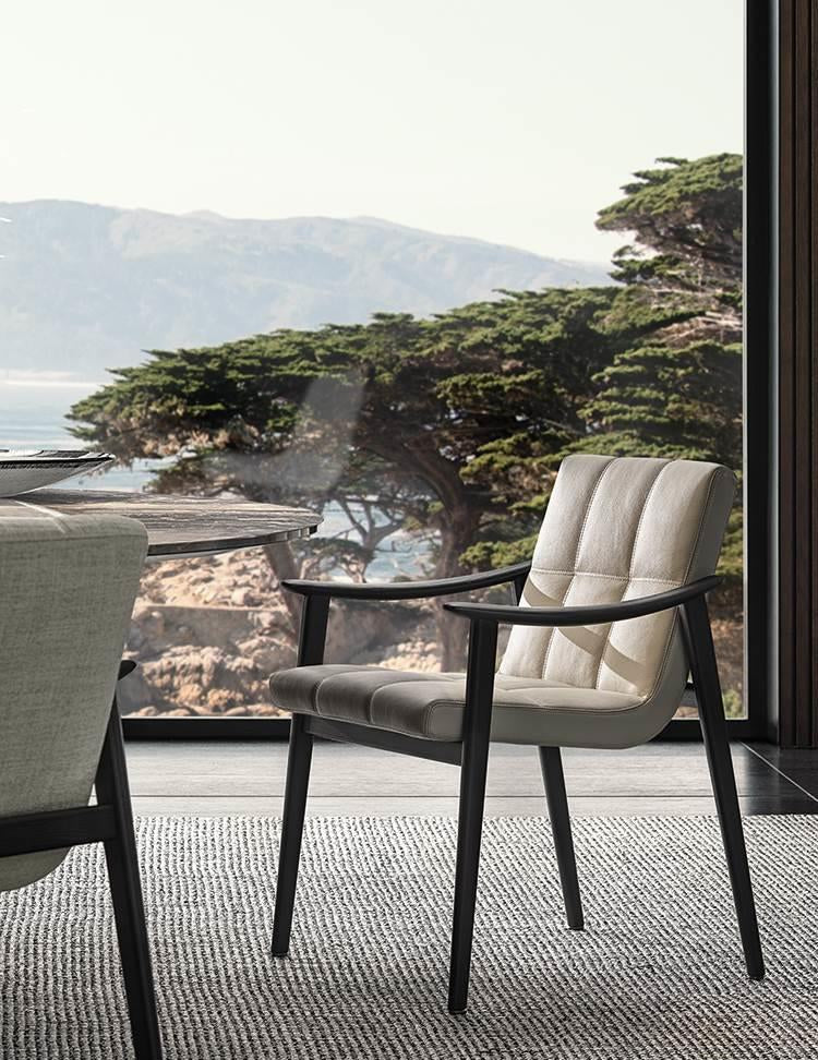 Victor dining chair