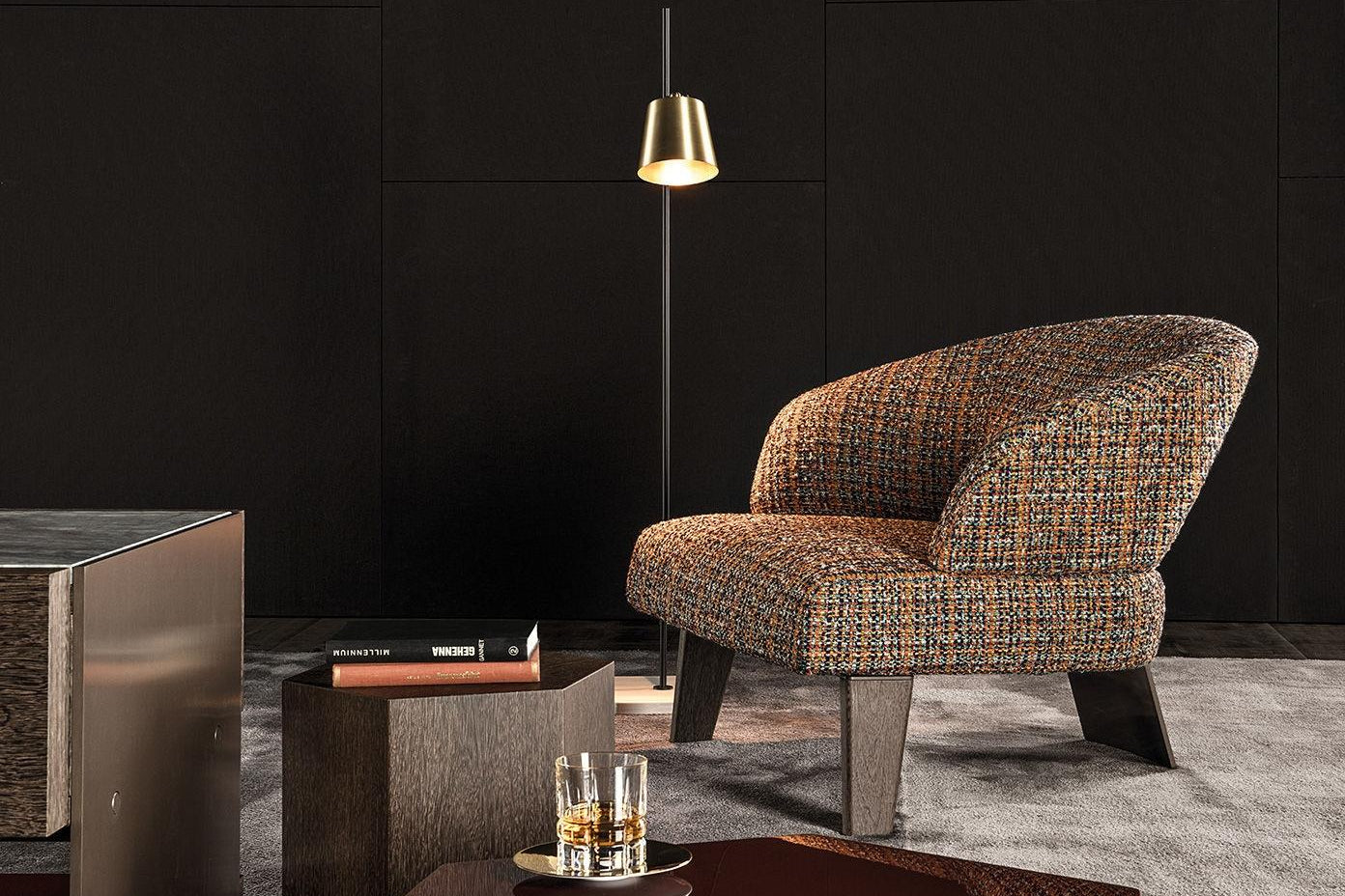 Amoravi Chair