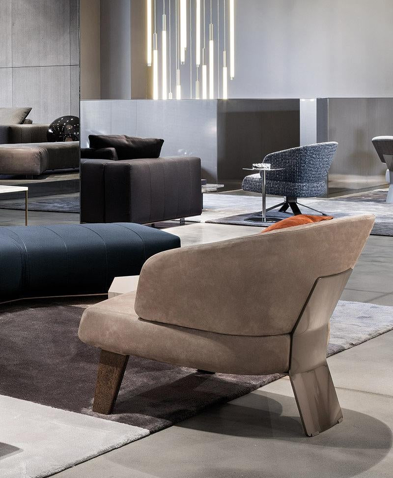Amoravi Chair